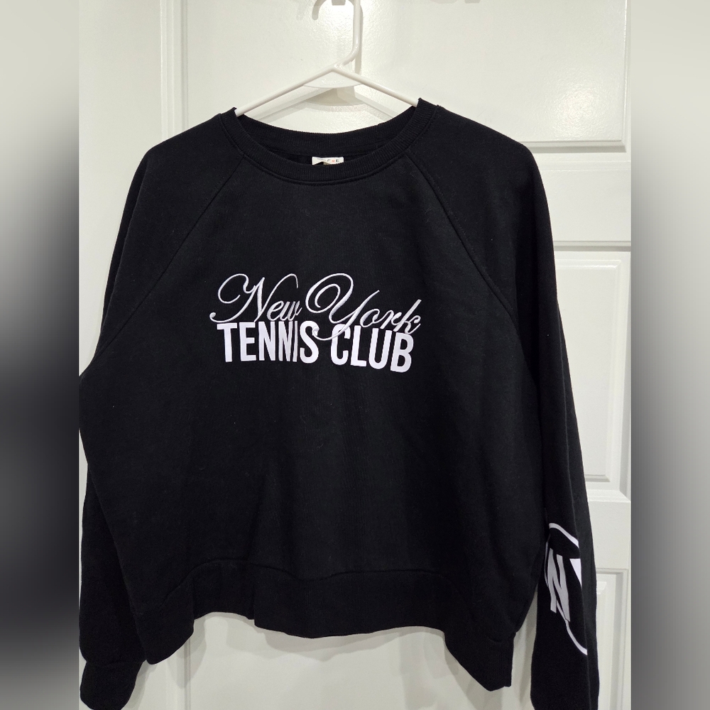 NEW YORK TENNIS CLUB VINTAGE VIBE BLACK SWEATSHIRT SIZE SMALL NWT